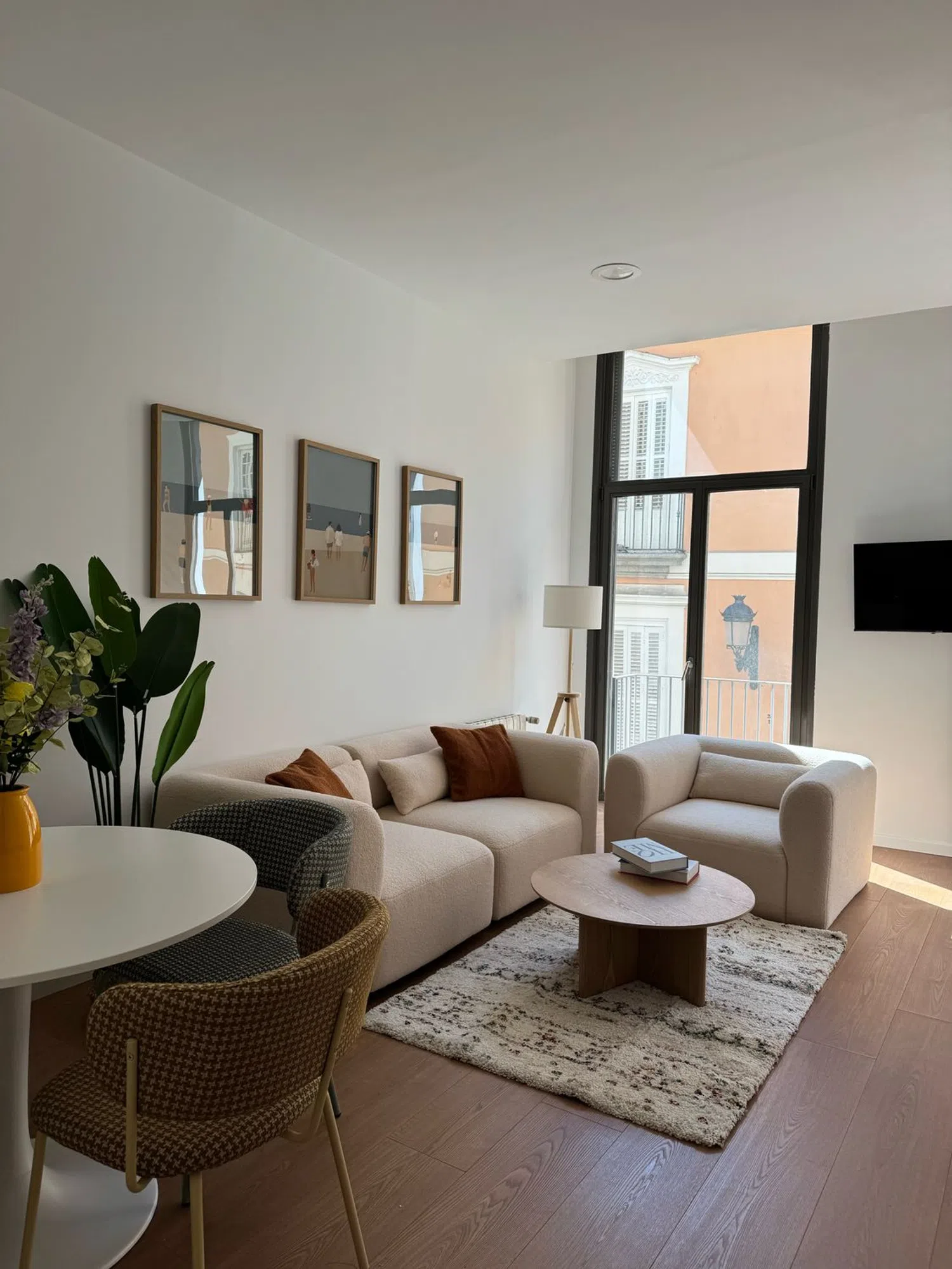Piso en Barrio Huertas-Cortes - Foto 1