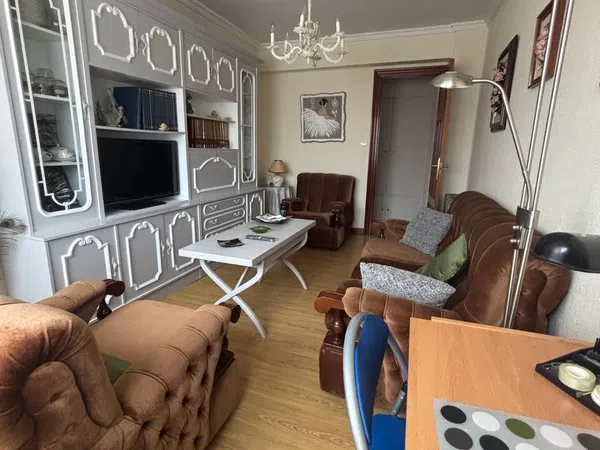 Piso en calle la Amistad, 15