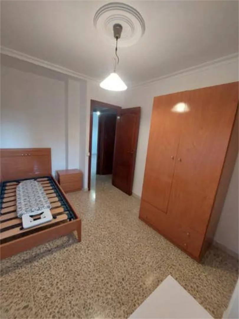 Piso en Rabesa, bloque detrás de farmacia - Foto 9