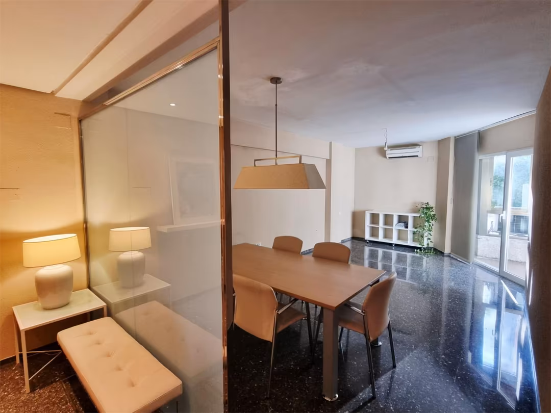 Piso en  Avinguda de Peris i Valero 143