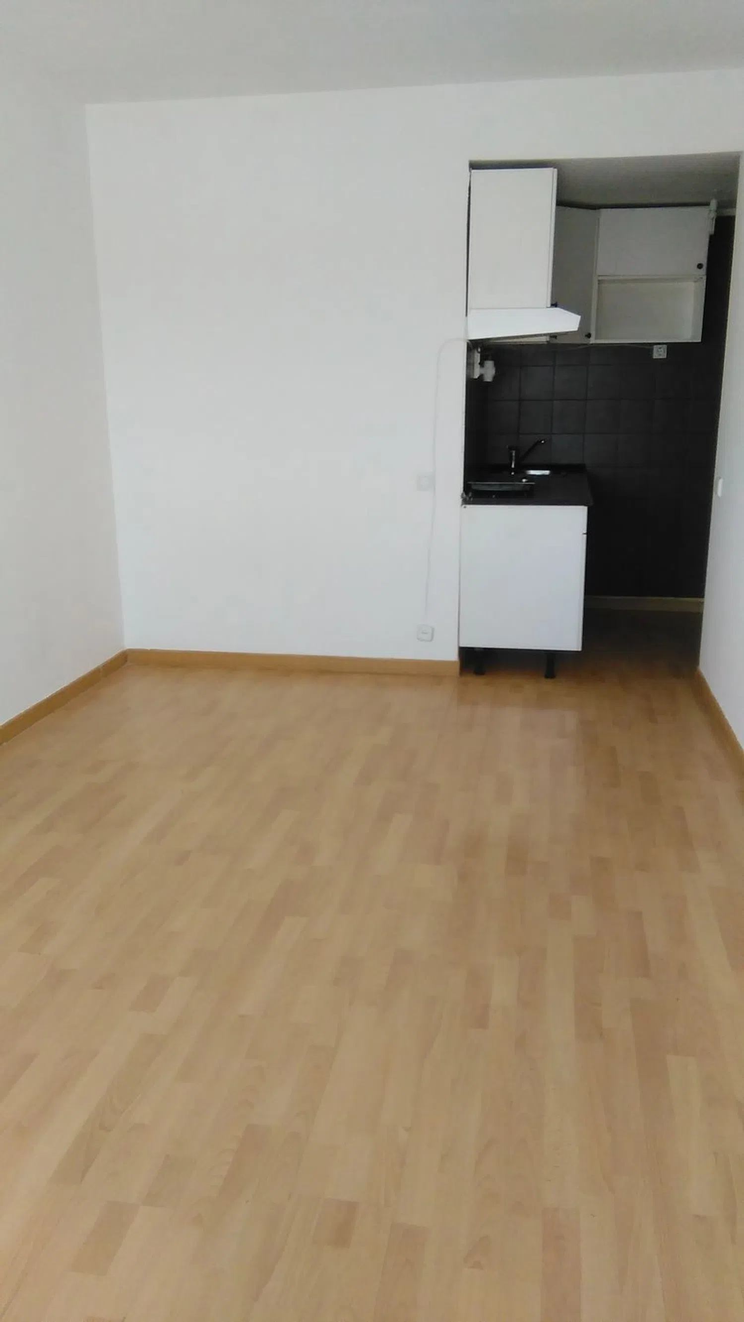 Estudio en avenida del General Perón, 32 - Foto 3