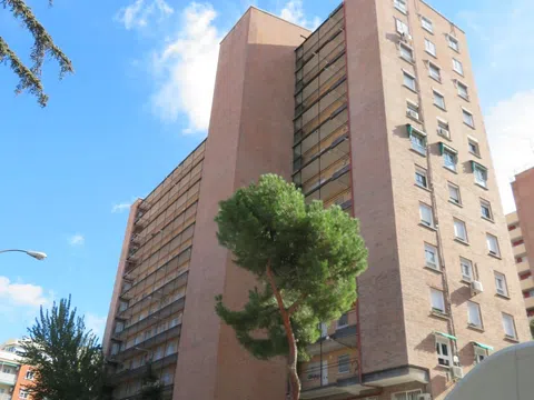 Piso en calle de Elfo, 80