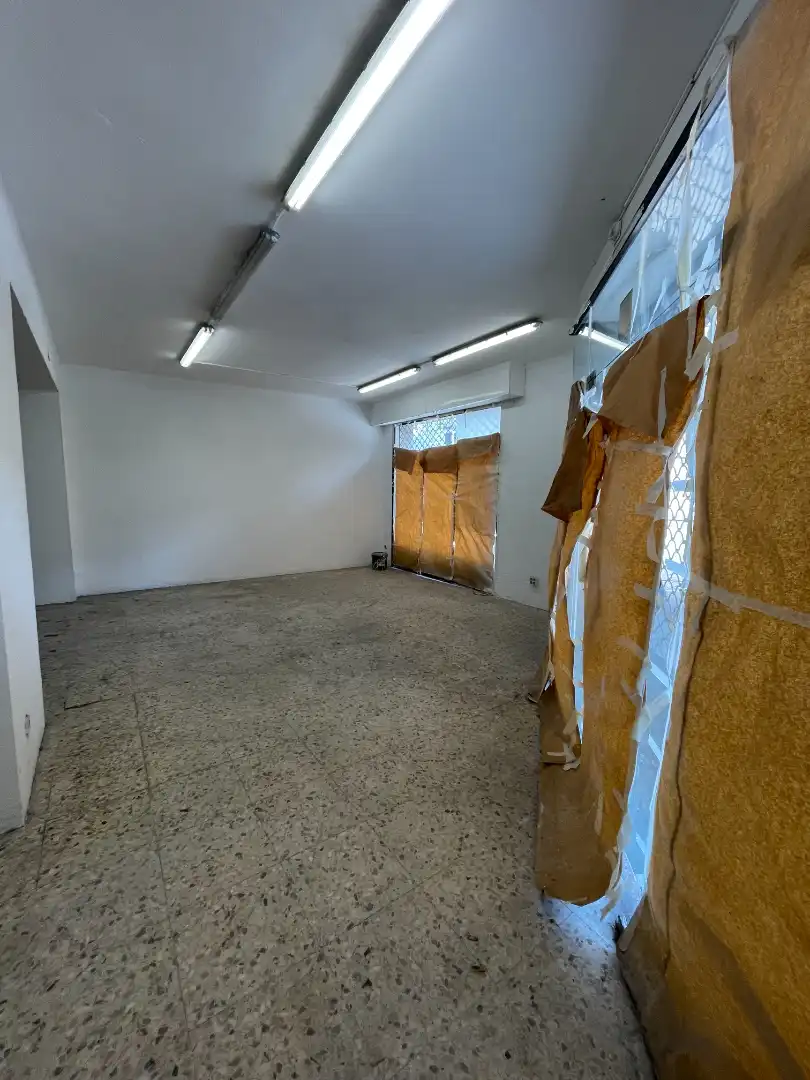 Local comercial en Esplugues de Llobregat - Foto 7