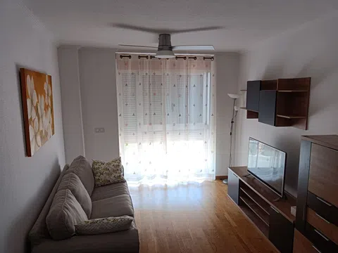 Piso en avenida Francisco Jiménez Ruiz, 8