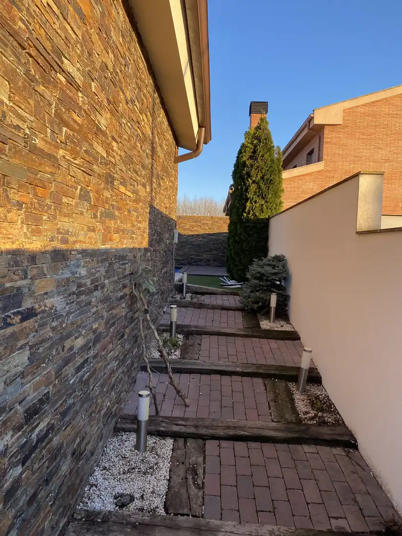 Chalet en  Carrer de Golmés 3 - Foto 6