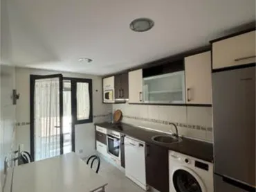 Piso en Nuevo Hospital - Foto 4