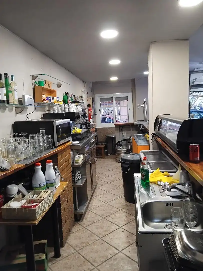 Local comercial en  Carrer de Lleida 112 - Foto 3