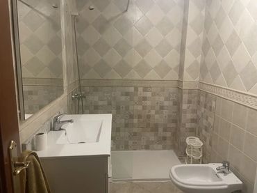 Piso en  Avenida María Auxiliadora 12 - Foto 1