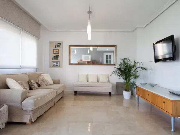 Piso en avenida Miguel de Cervantes, 18