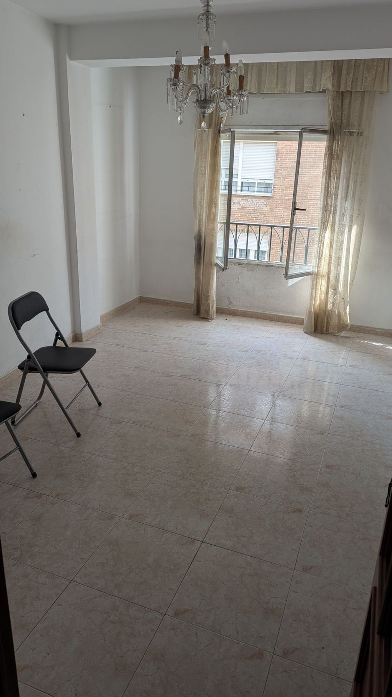 Piso en Calle Victoria, 96 - Foto 3