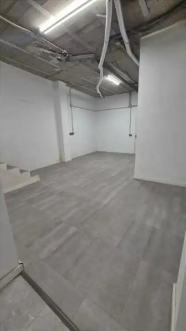 Local comercial en Albal - Foto 2