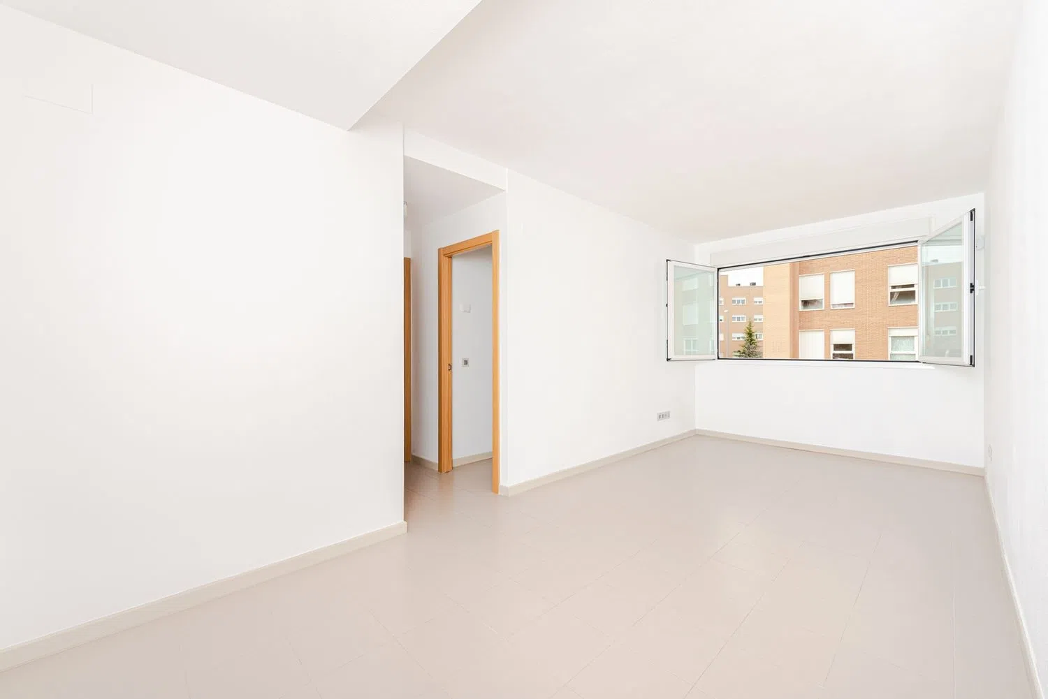 Piso en calle del Talgo - Foto 4