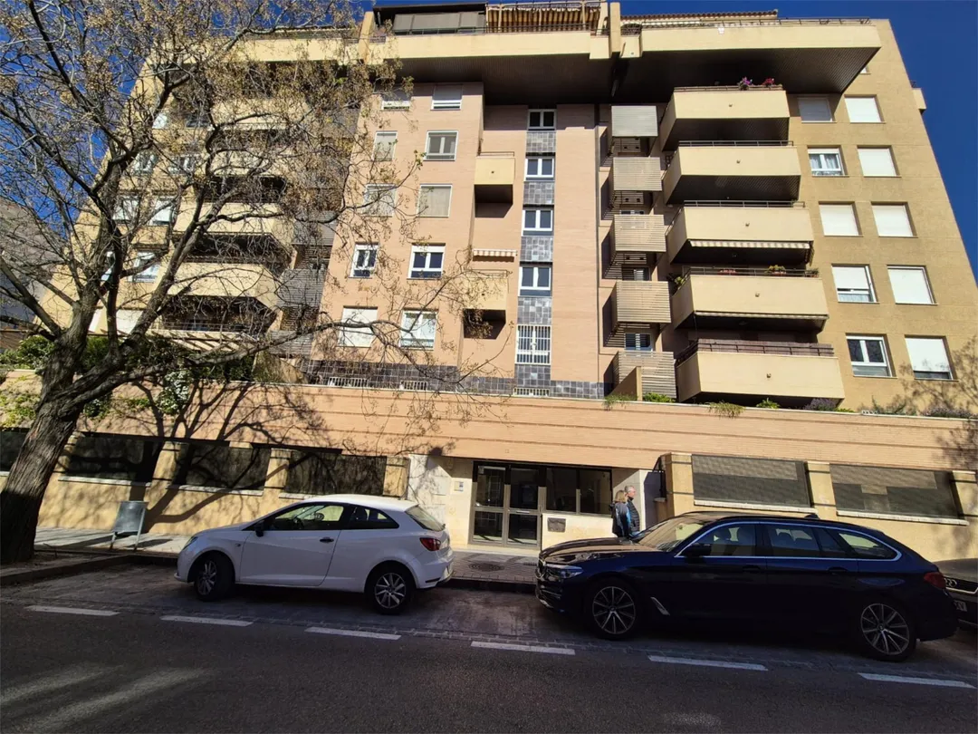 Piso en  Calle Albondón 9 - Foto 14