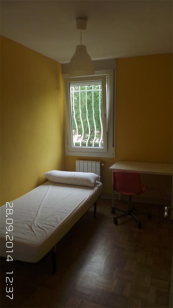 Piso en  Calle del General Cadenas Campos 19 - Foto 7