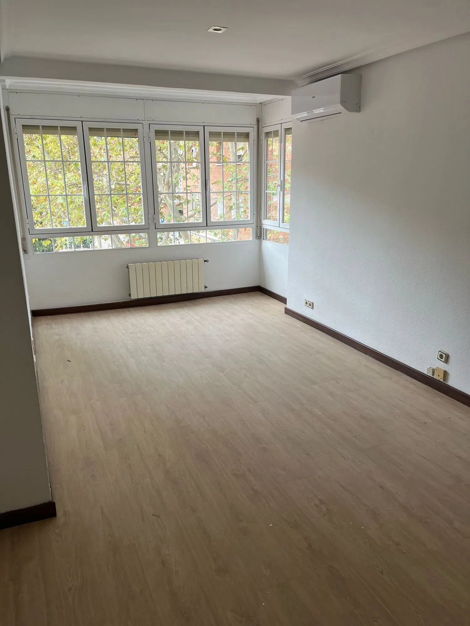 Piso en calle del Parque Eugenia de Montijo, 50 - Foto 1