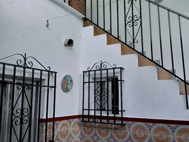 Casa adosada en  Calle Escuelas 3 - Foto 1