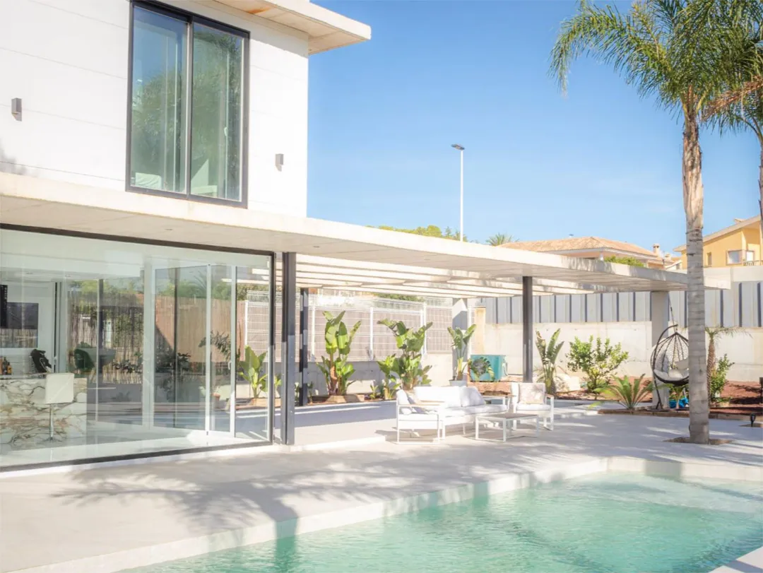 Chalet en  Calle Van Gogh 24 - Foto 2