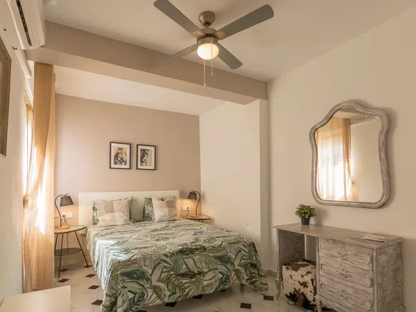 Piso en calle Cristóbal Colón, 8 - Foto 13