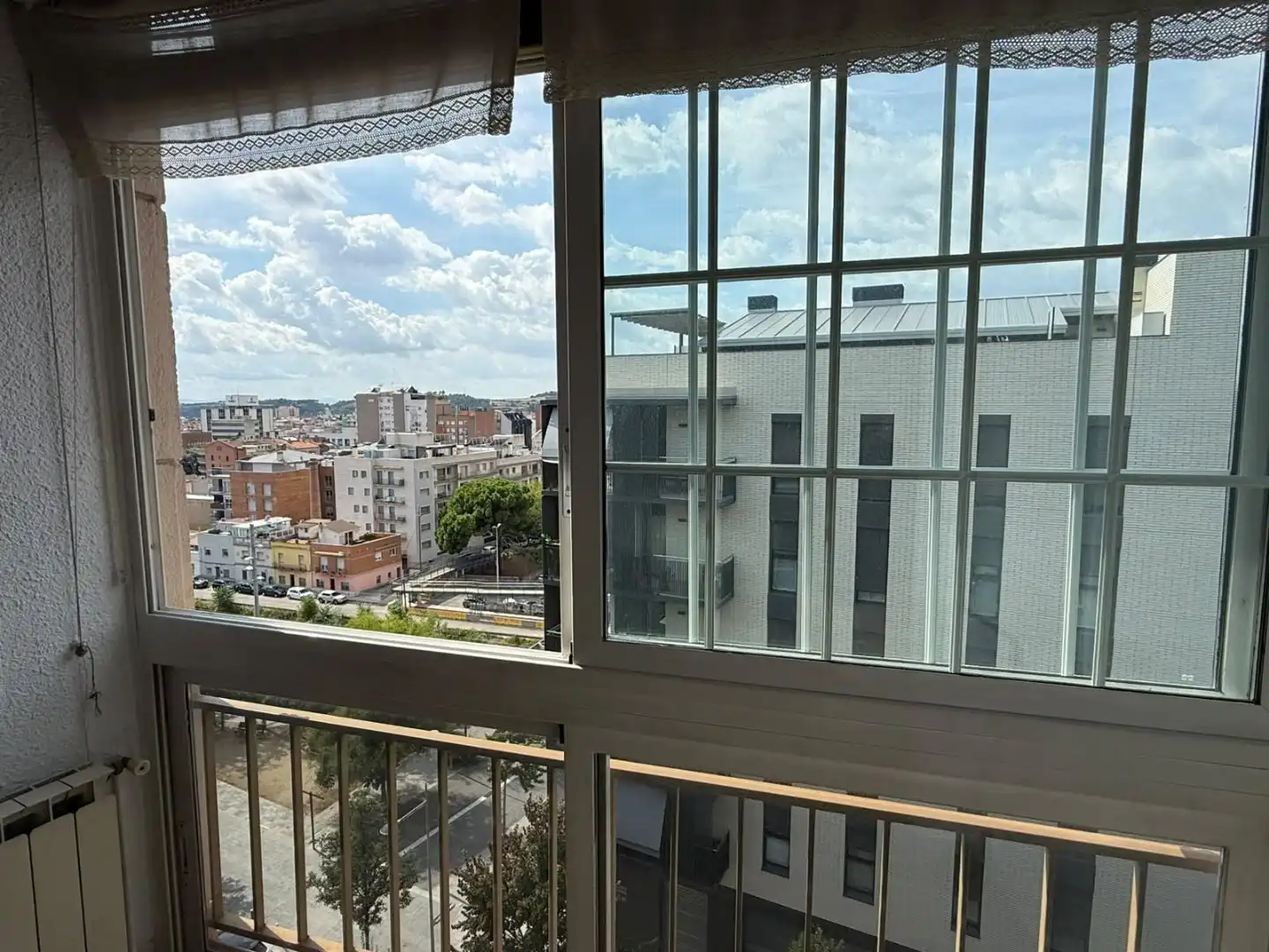 Piso en  Passeig de la Muntanya 100 - Foto 2