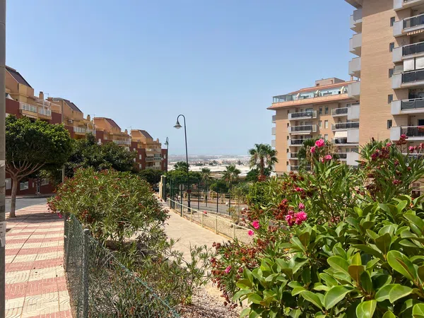 Piso en Calle Bahía de Almería, 5, Aguadulce norte - Foto 14