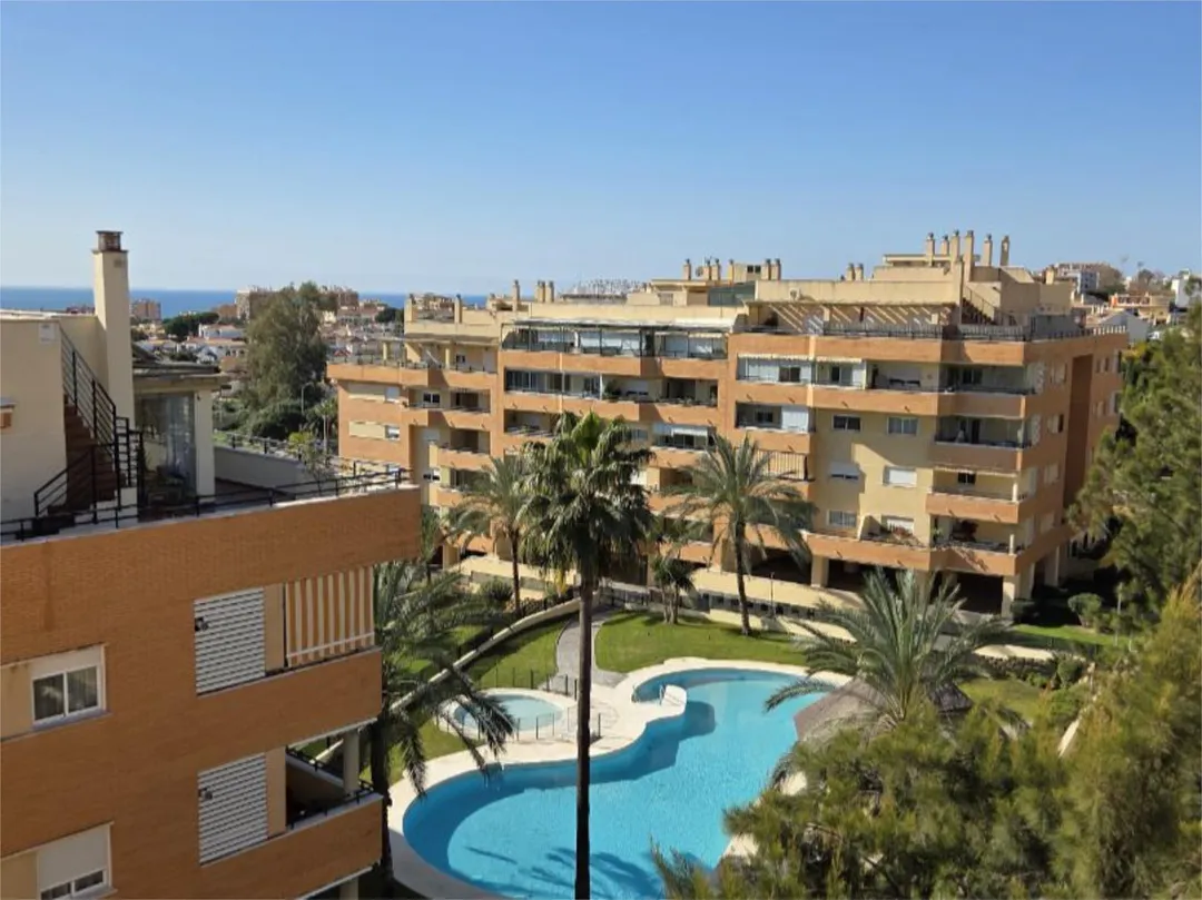 Piso en  Calle Lora del Río 21 - Foto 25