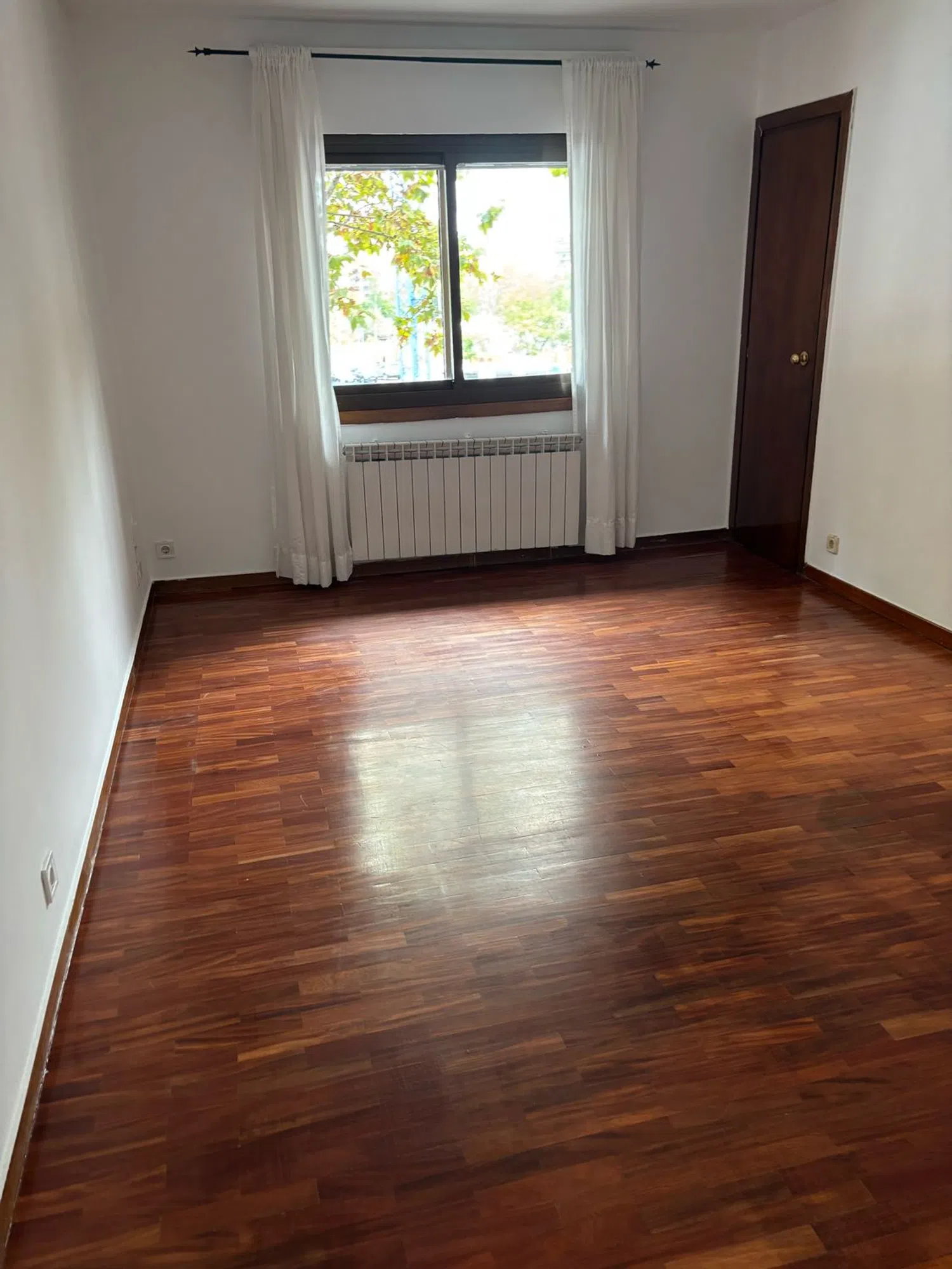 Piso en calle de Julio Camba, 3 - Foto 1