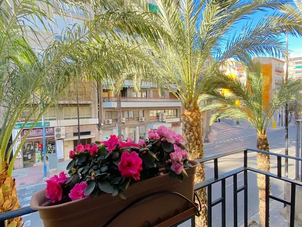 Piso en calle Poeta Carmelo Calvo, 6 - Foto 2