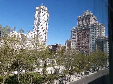 Piso en plaza de España, 5