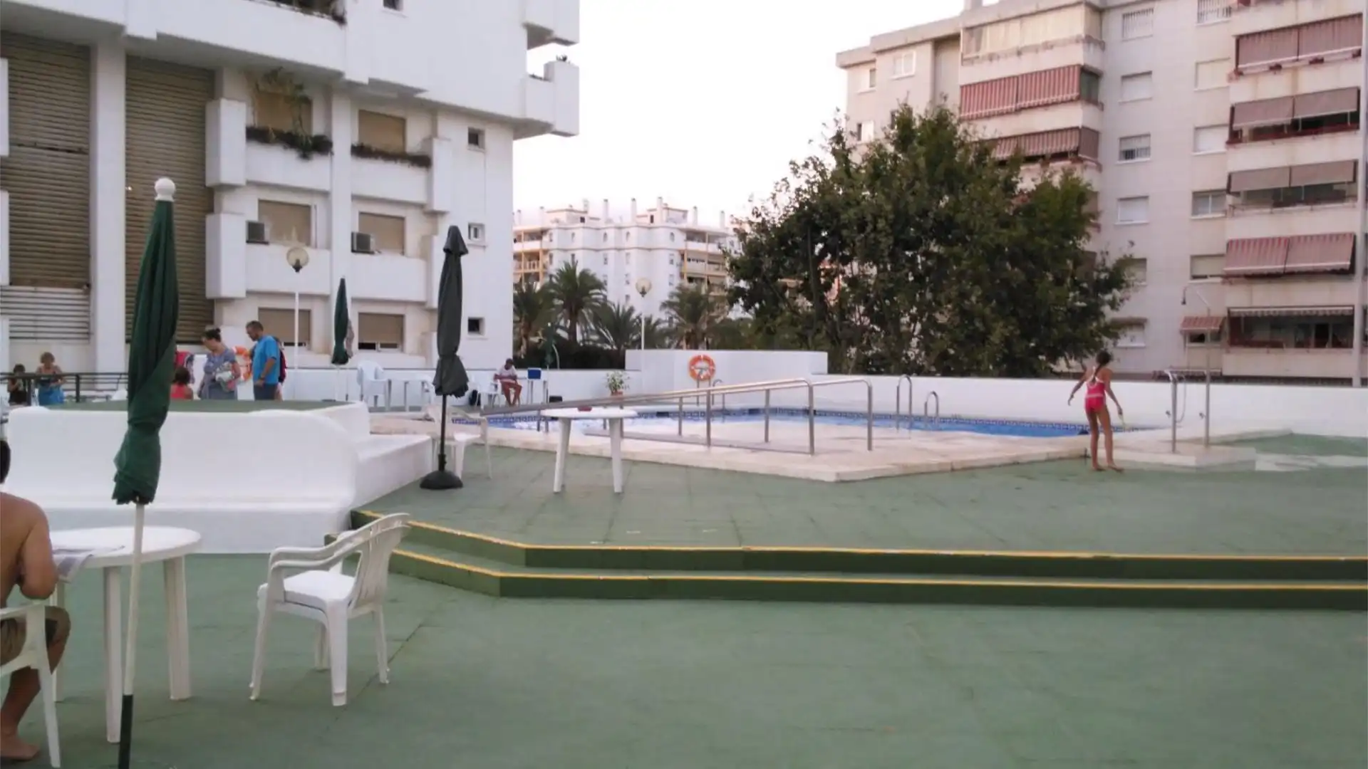 Piso en  Calle Romería del Rocío 6 - Foto 16