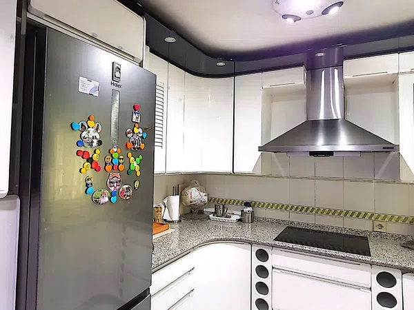 Piso en avenida de las Ciencias, 33 - Foto 2