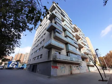 Local comercial en  Passatge de la Ciutat de San Fernando - Foto 1