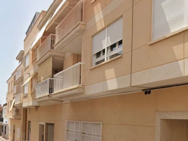 Piso en Calle Jacinto Benavente, 17 - Foto 1