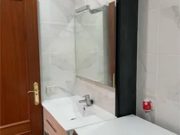 Casa adosada en Se alquila adosado de 3 dormitorios - Foto 2