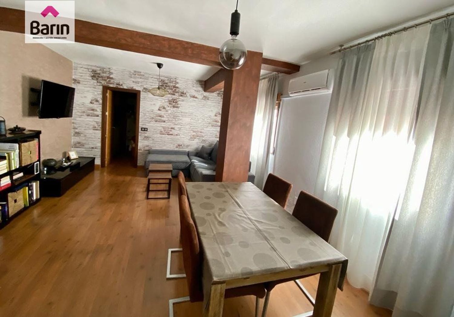 Piso en Valdeolleros - Zumbacón - Camping, Valdeolleros - Zumbacón - Camping - Foto 2