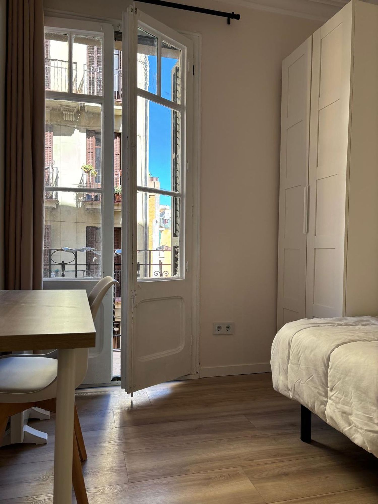 Piso en calle de Blai, 23 - Foto 4