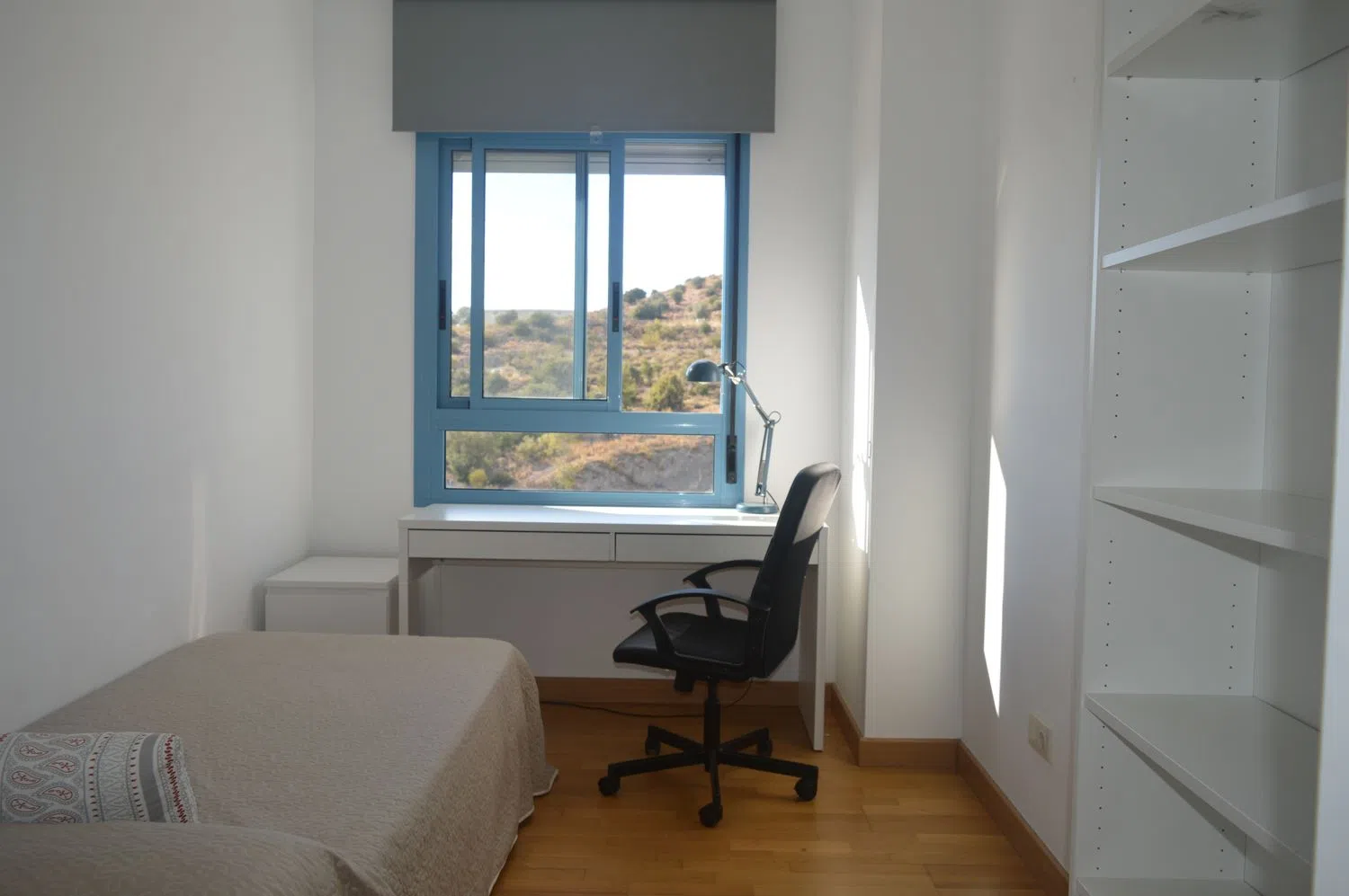 Ático en Barrio El Consul - El Romeral - Foto 10
