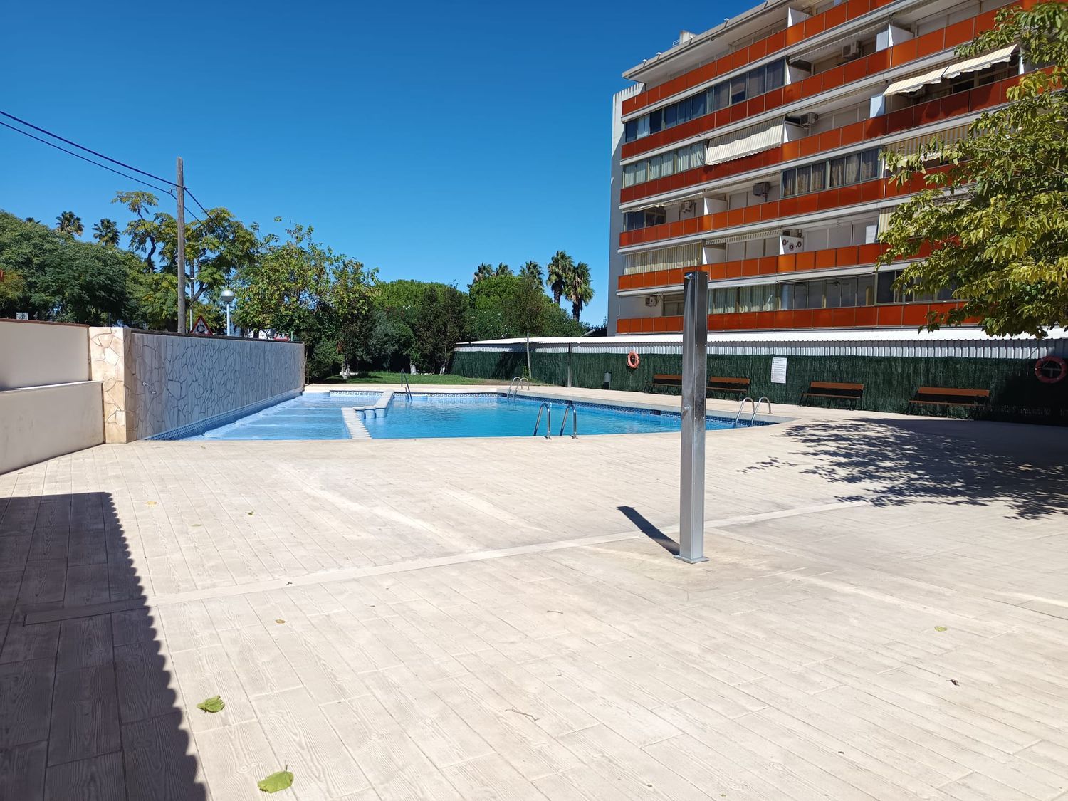 Piso en Calle d'Amadeu Vives, 41 - Foto 2