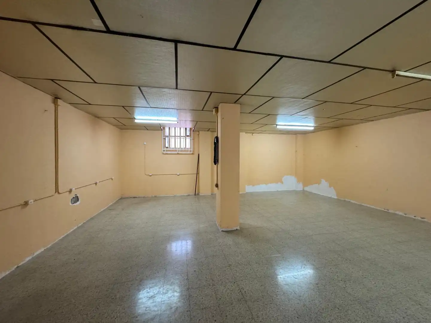 Local comercial en  Carrer de la Duquessa de la Victòria 28 - Foto 5