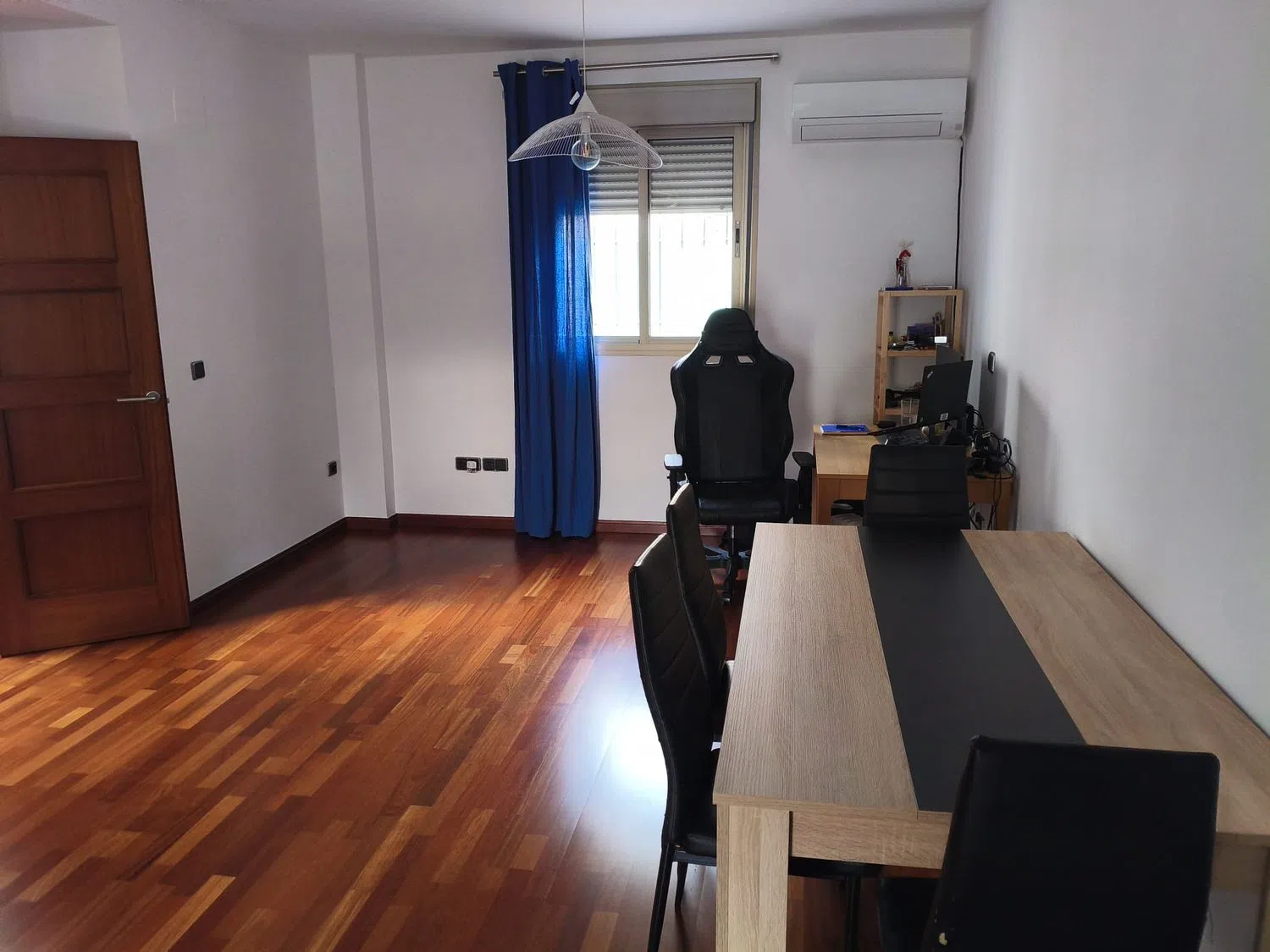 Chalet adosado en Urb. residencial la plata Barrio Palmete-Padre Pío-Hacienda San Antonio - Foto 7