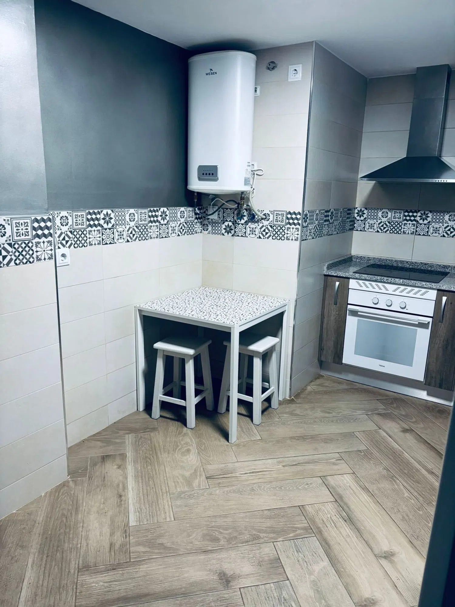 Piso en calle la Coruña, 16 - Foto 1