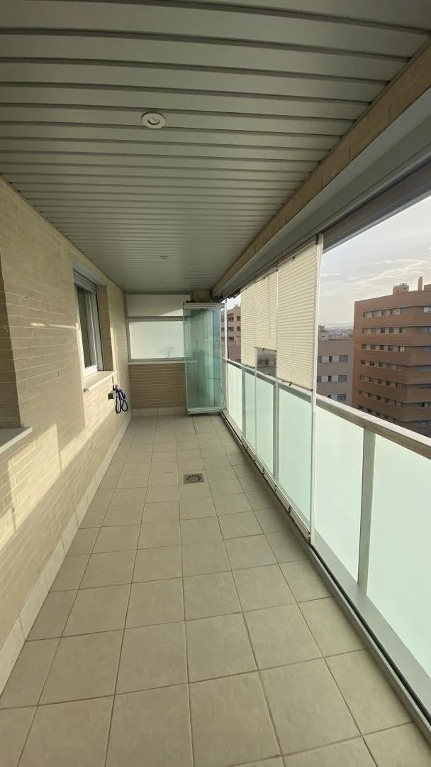 Piso en  Plaza Catedrática Asunción Linares 1 - Foto 7