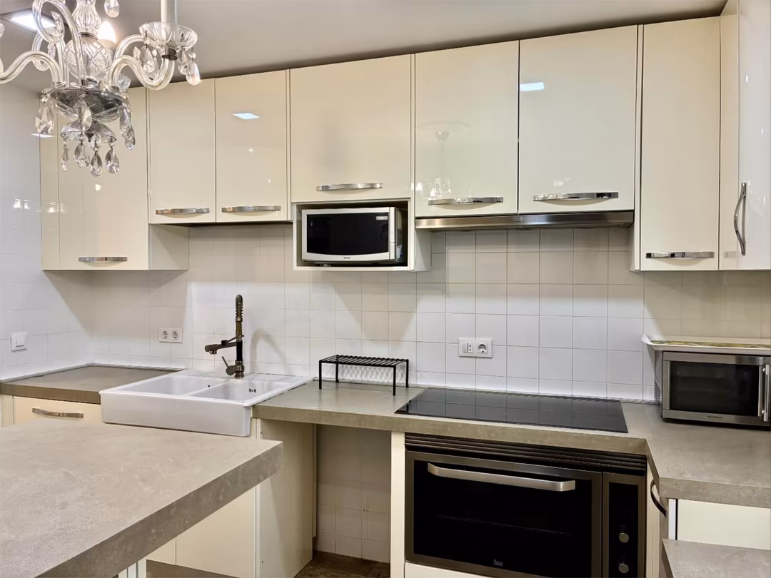 Piso en  Calle de Edgar Neville 4 - Foto 11