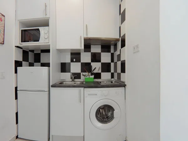 Estudio en Calle de Rodrigo Uhagón, Pradolongo - Foto 6