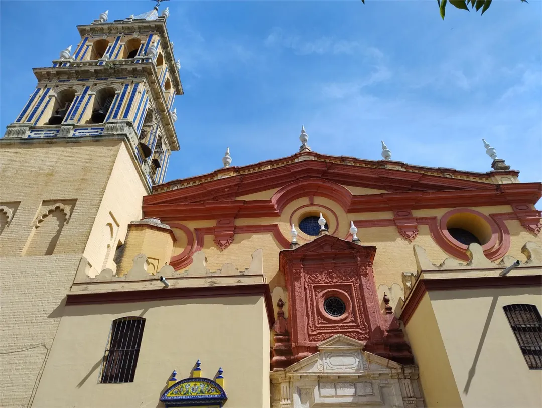 Apartamento en  Calle Rodrigo de Triana 90 - Foto 1