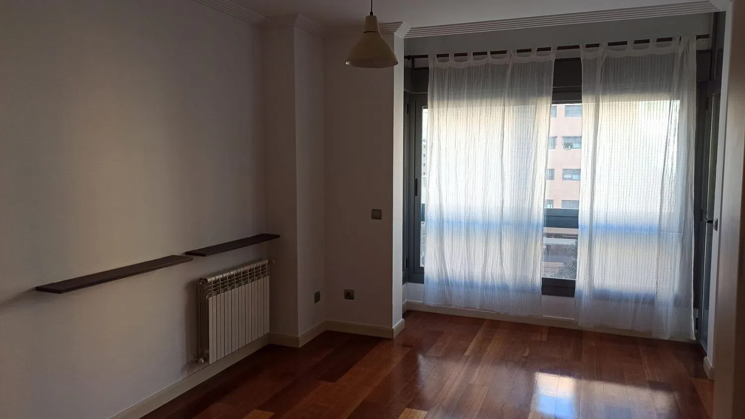 Piso en calle Ariel, 4 - Foto 2