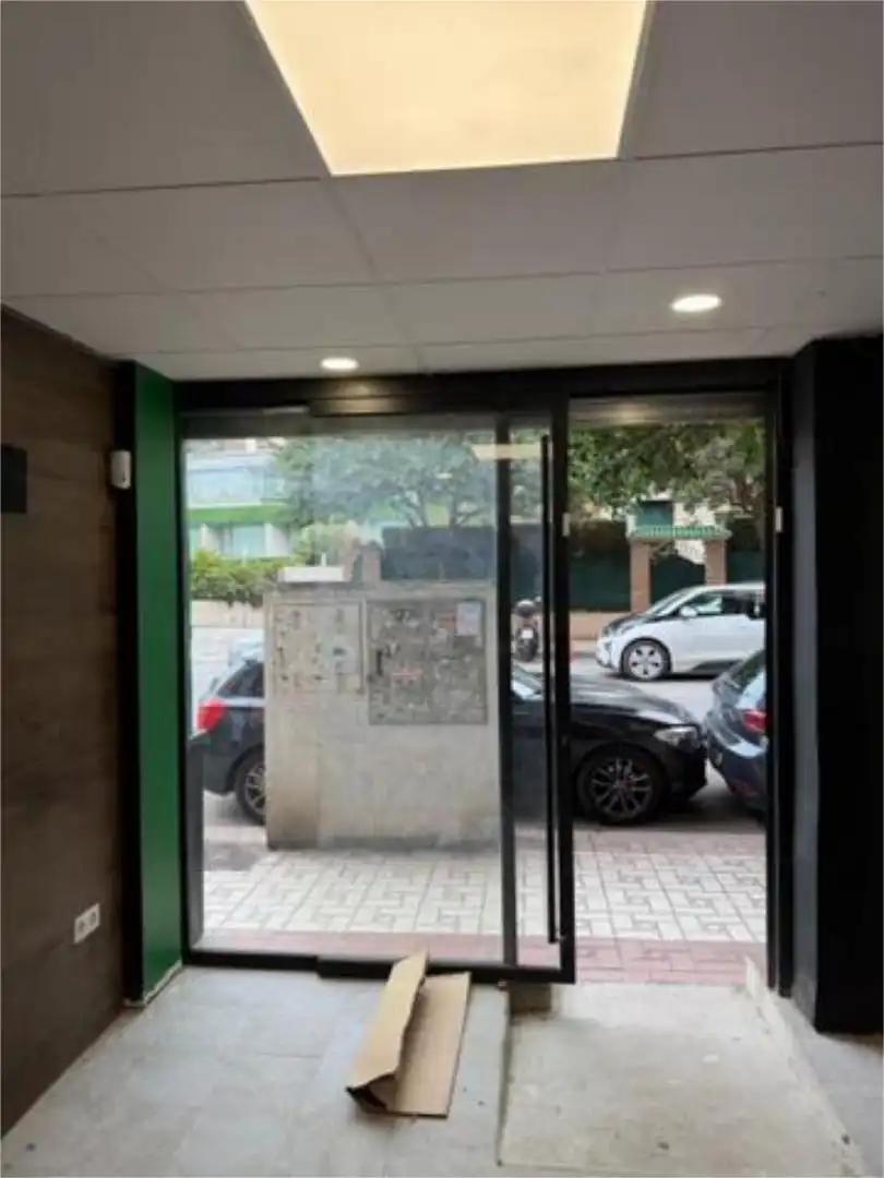 Local comercial en Centro - Foto 9