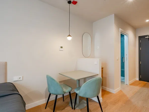 Estudio en Universidad - Foto 3