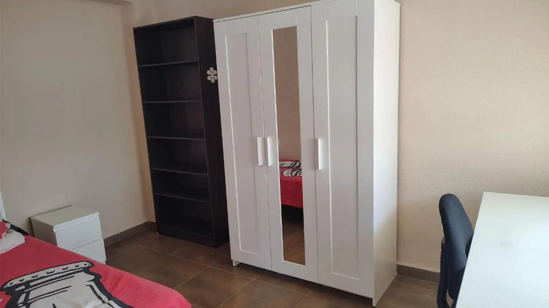 Piso en  Carrer del Monestir de Poblet 6 - Foto 3