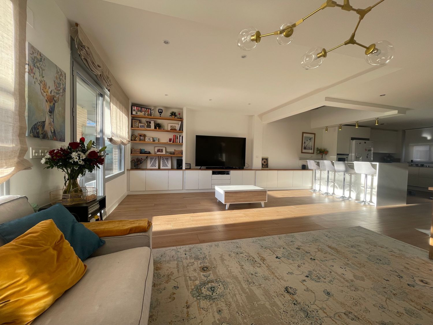 Chalet adosado en avenida 1º de Mayo, 1 Bis - Foto 2