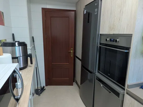 Chalet adosado en Avenida Sanlúcar la Mayor, 29 D - Foto 5